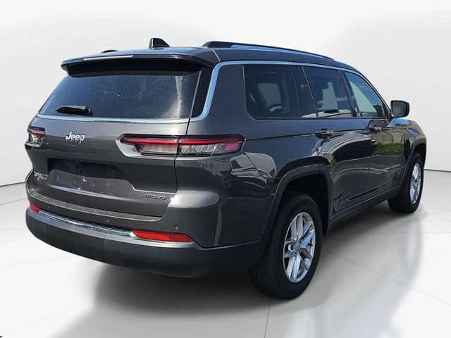 Used 2023 Jeep Grand Cherokee L Laredo w/ Luxury Tech Group I AWD/4WD image 4