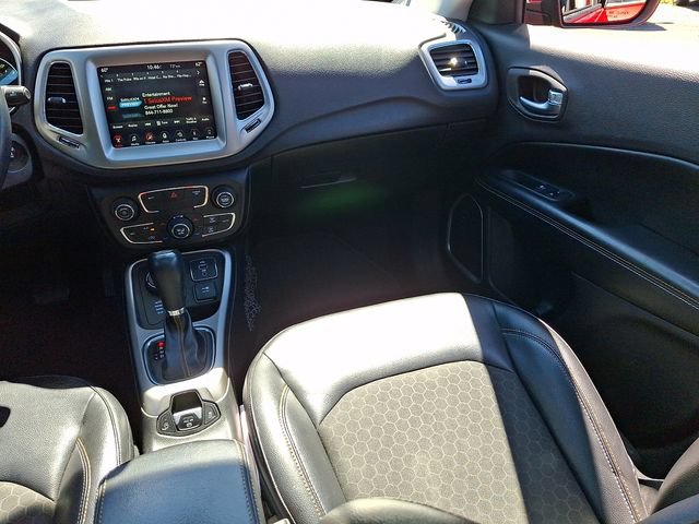Used 2018 Jeep Compass Latitude w/ Popular Equipment Group AWD/4WD image 19