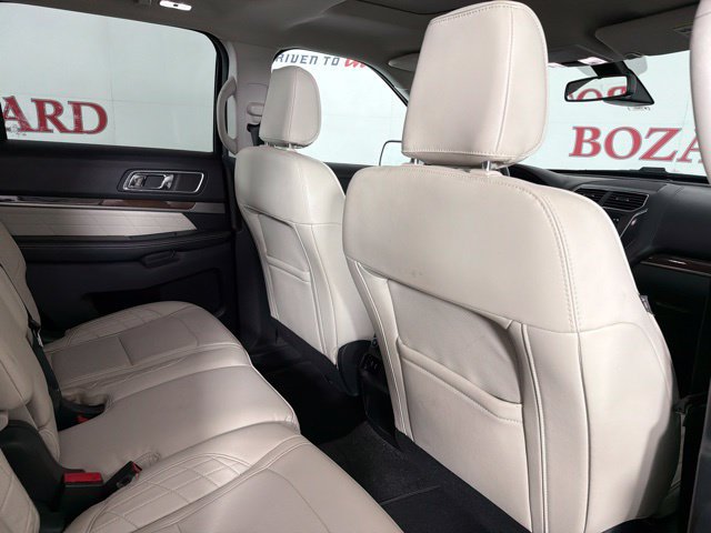 Certified 2018 Ford Explorer Platinum AWD/4WD image 35