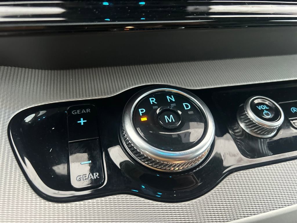 Certified 2025 Ford Expedition Active image 32