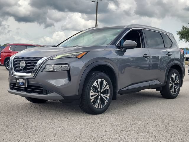Used 2021 Nissan Rogue SV w/ Premium Package FWD image 32