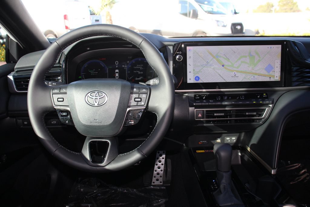 Used 2026 Toyota Camry XSE FWD image 17