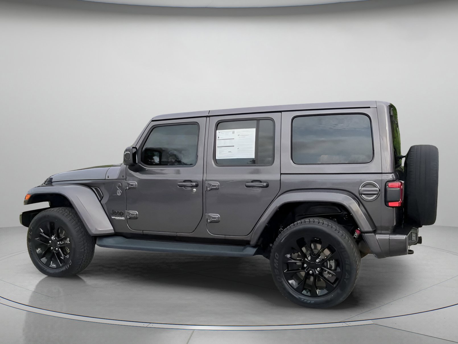 Used 2021 Jeep Wrangler Unlimited Sahara image 10
