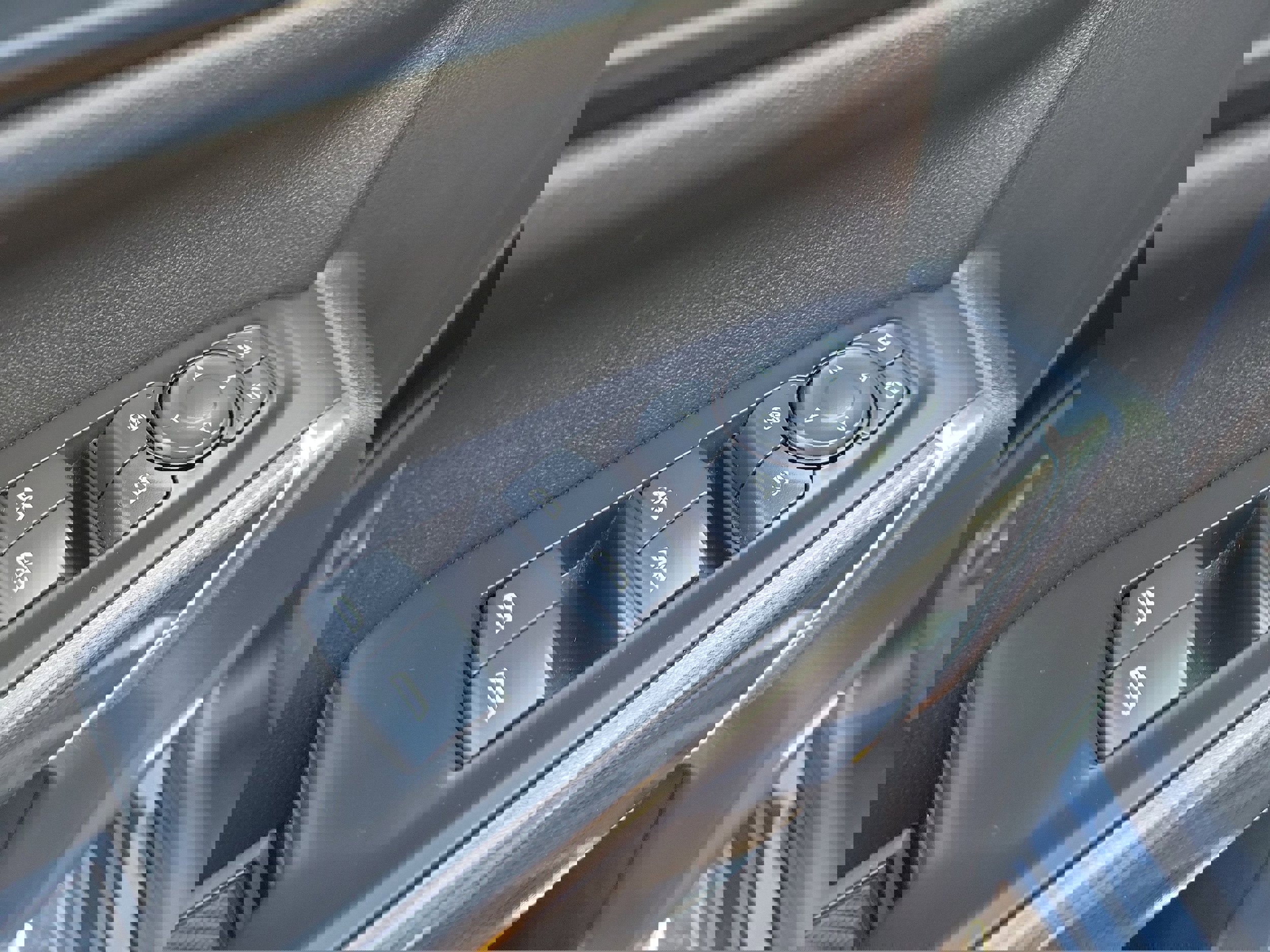 Used 2021 Chevrolet Silverado 1500 LTZ w/ Technology Package image 19