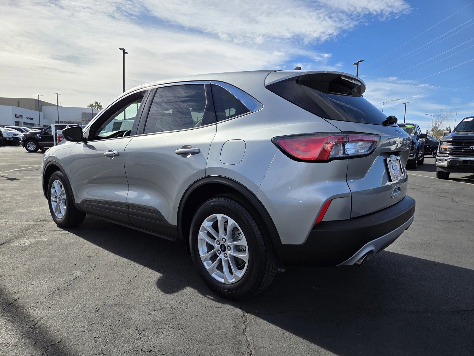 Certified 2022 Ford Escape SE image 3