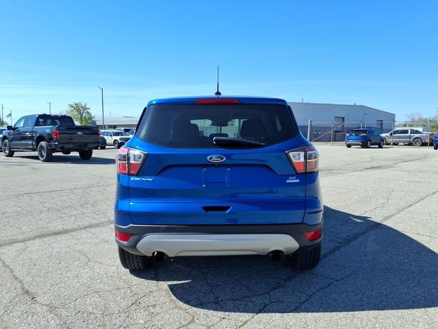 Certified 2017 Ford Escape SE FWD image 7