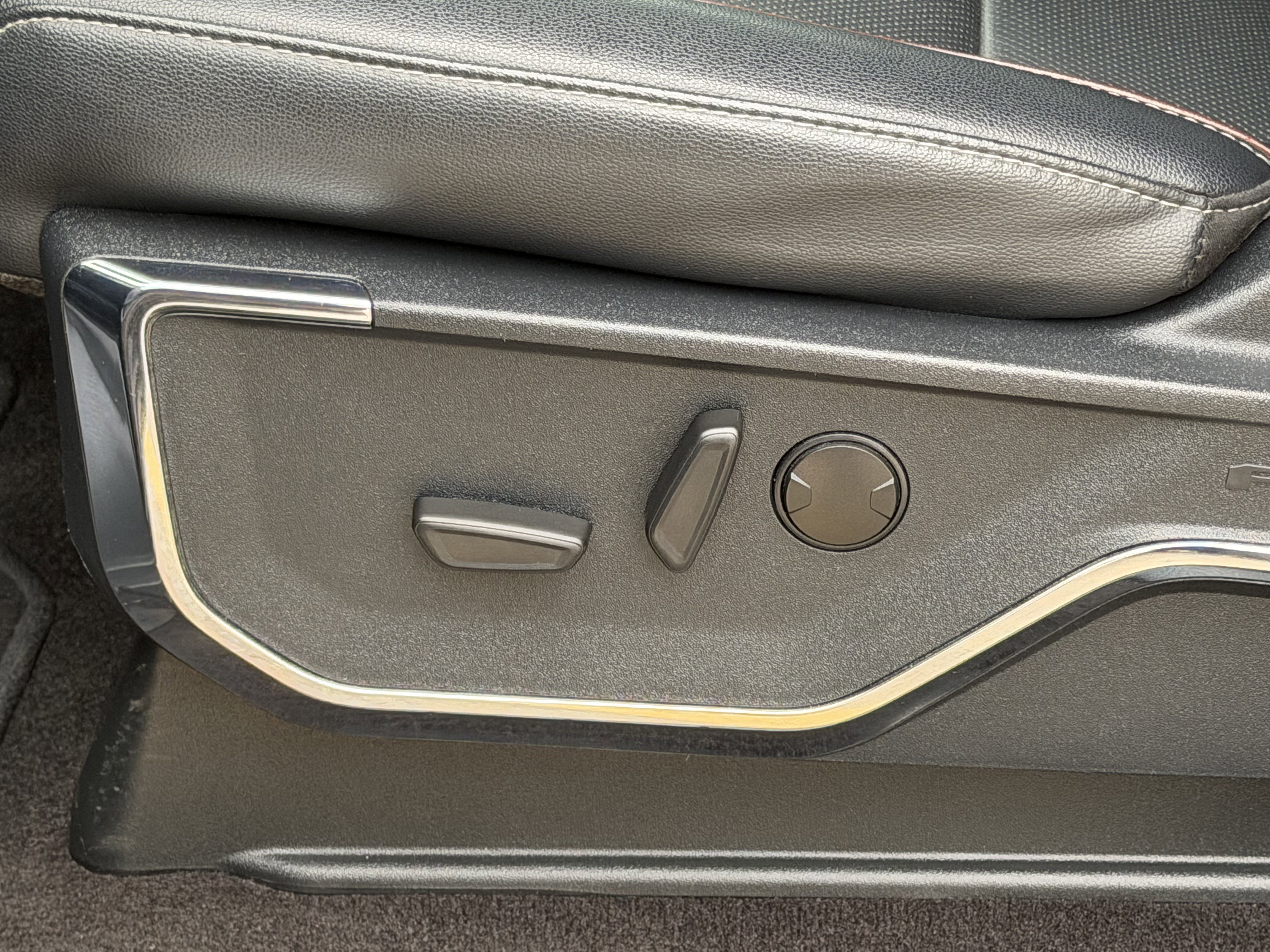 Certified 2022 Ford F150 Lariat RWD image 19