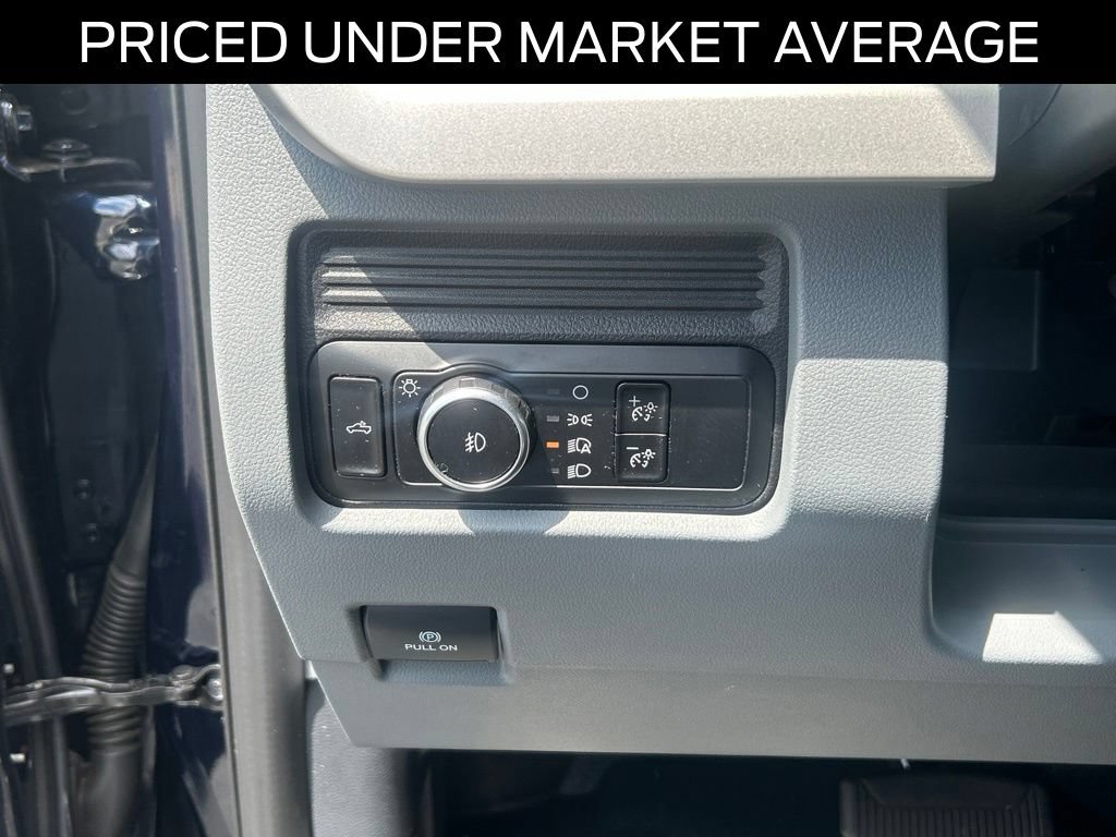 Certified 2025 Ford F250 XL AWD/4WD image 16