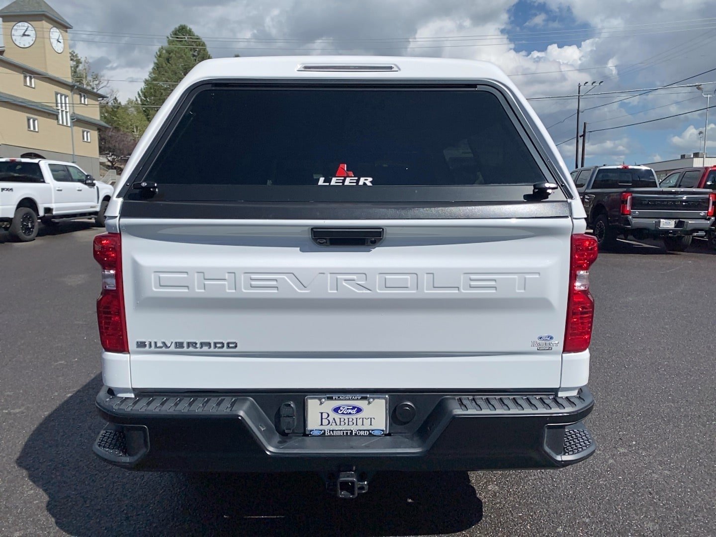 Used 2025 Chevrolet Silverado 1500 W/T w/ WT Value Package AWD/4WD image 19