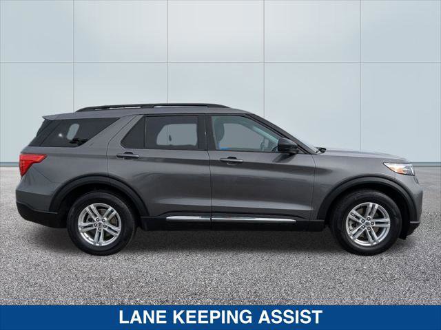 Certified 2022 Ford Explorer XLT w/ Equipment Group 202A image 2