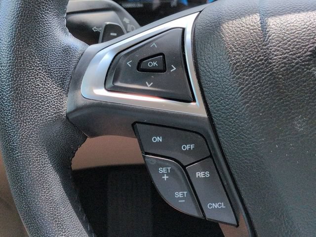 Certified 2018 Ford Fusion SE w/ Fusion SE Technology Package FWD image 30