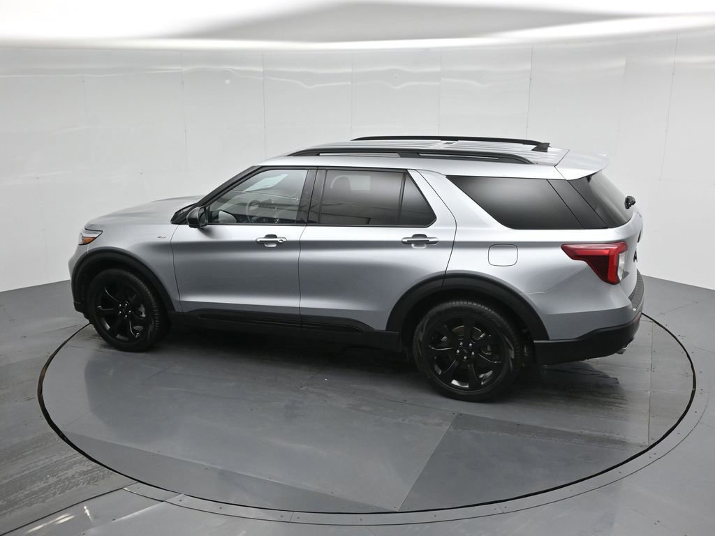 Certified 2023 Ford Explorer ST-Line w/ Class IV Trailer Tow Package image 19