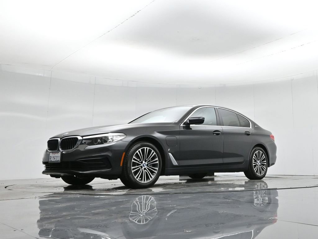 Used 2019 BMW 530e w/ Convenience Package image 50
