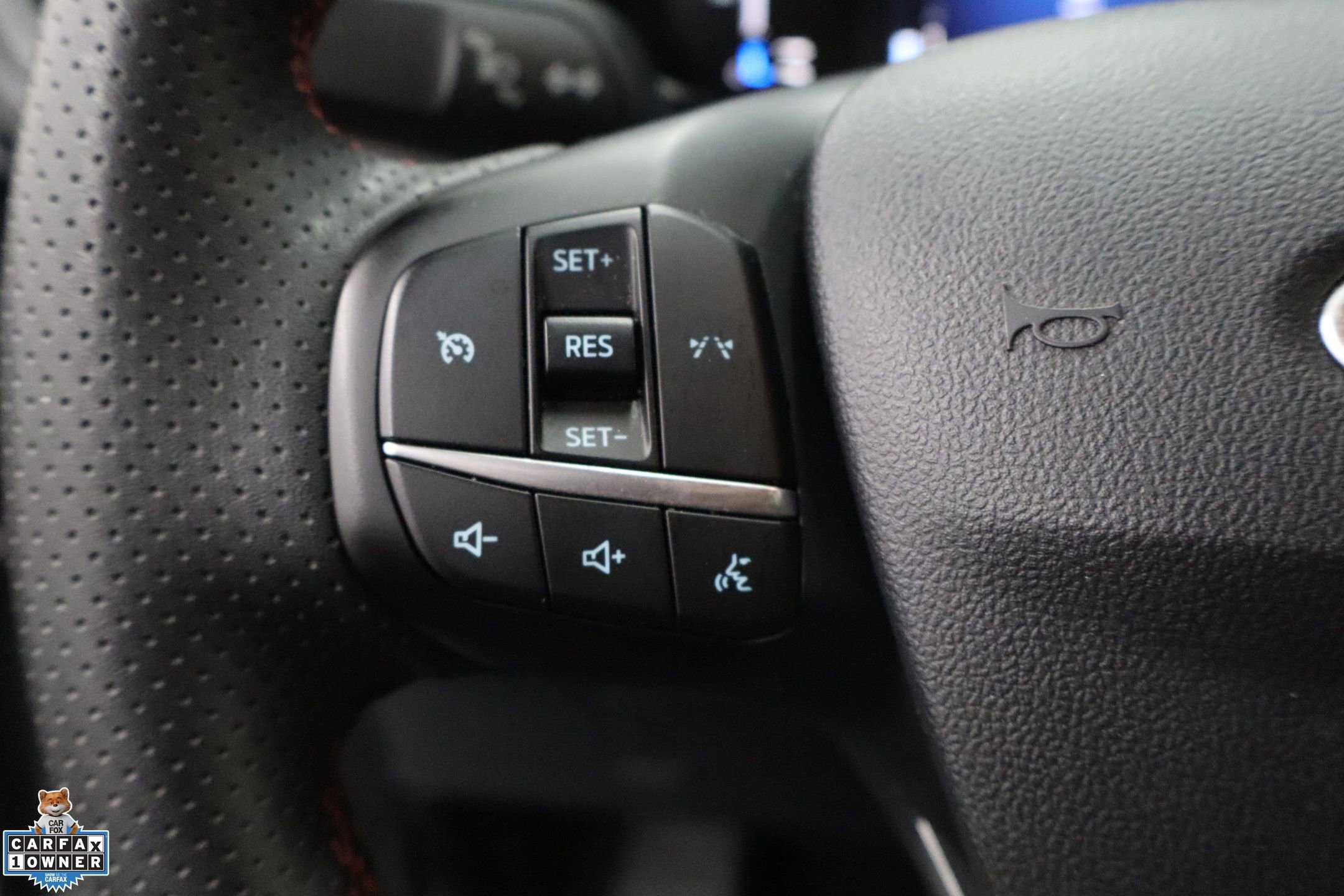 Certified 2024 Ford Escape ST-Line w/ Cold Weather Package image 16