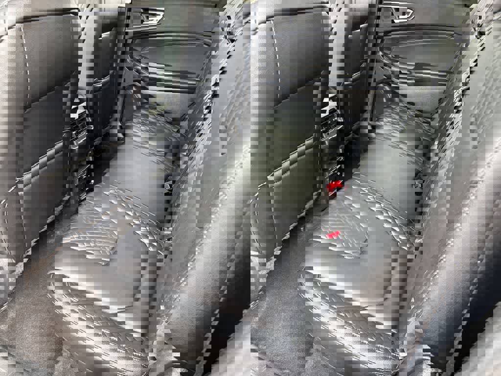 Certified 2024 Ford Edge Titanium image 37