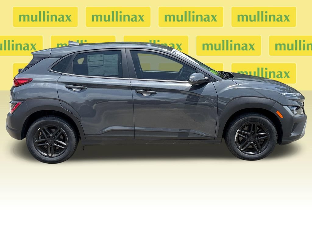 Used 2023 Hyundai Kona SE AWD/4WD image 6