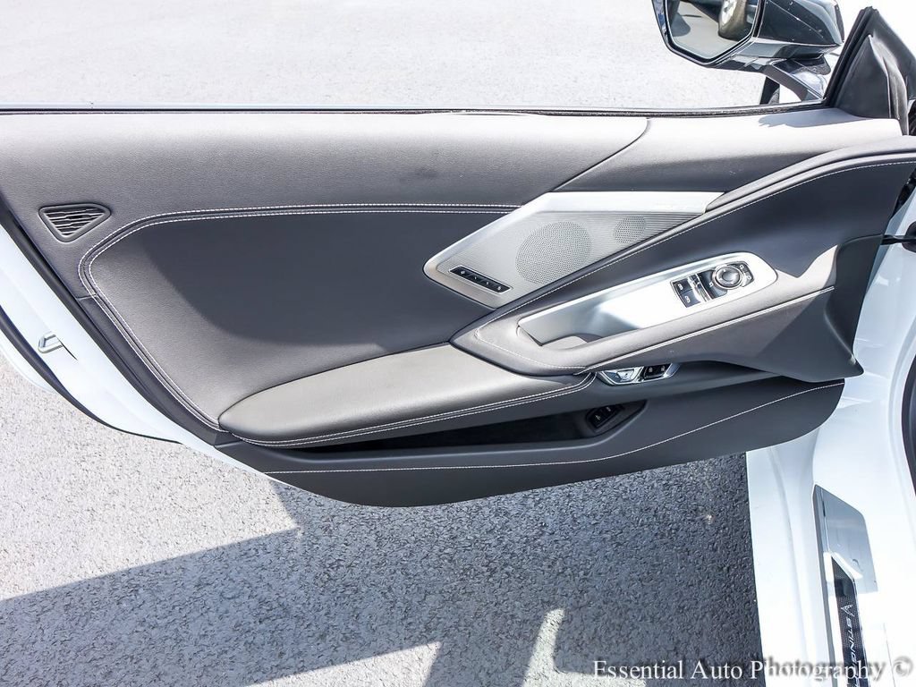 Used 2024 Chevrolet Corvette Stingray Preferred Cpe w/ Battery Protection Package RWD image 22