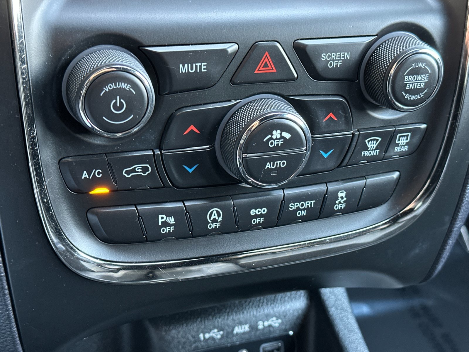 Used 2019 Dodge Durango GT image 22