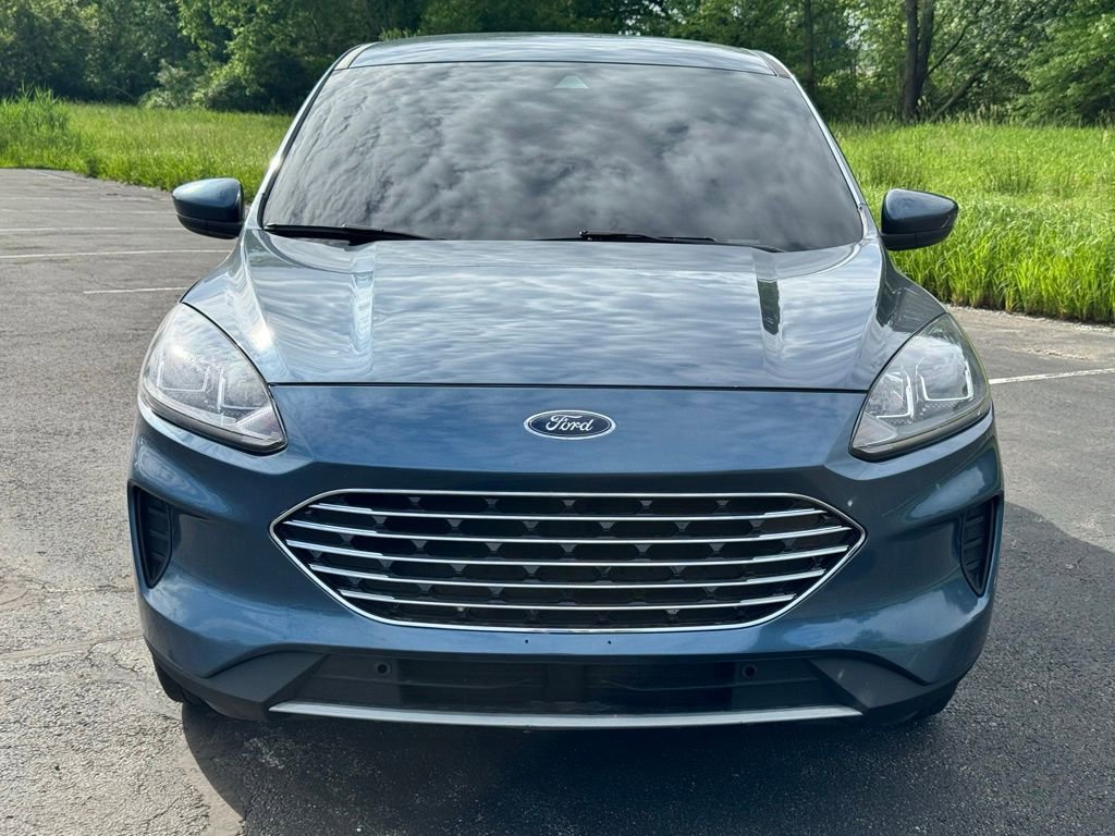 Certified 2020 Ford Escape SE FWD image 2