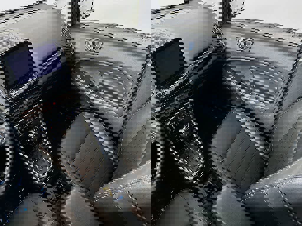 Certified 2021 Ford EcoSport Titanium image 11