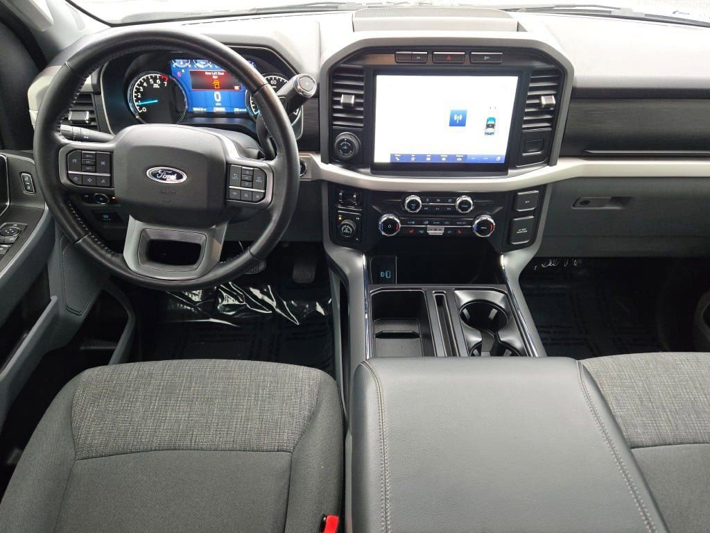 Certified 2022 Ford F150 XLT w/ Equipment Group 302A High image 17