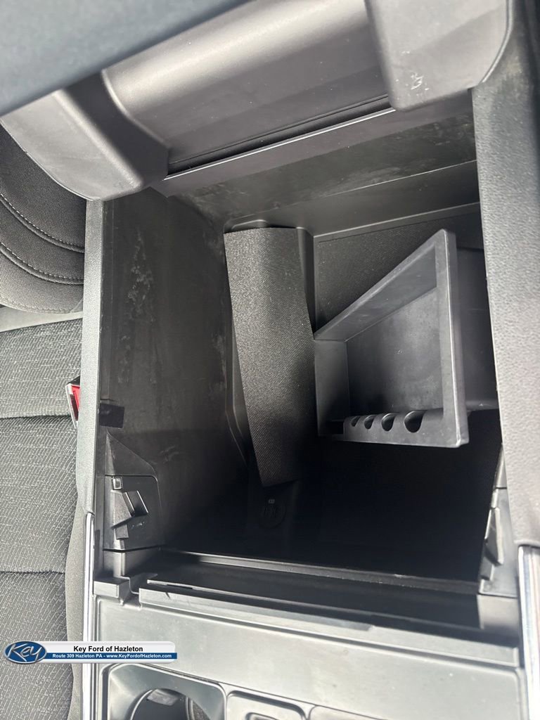 Certified 2023 Ford F150 XLT w/ Equipment Group 302A High image 39