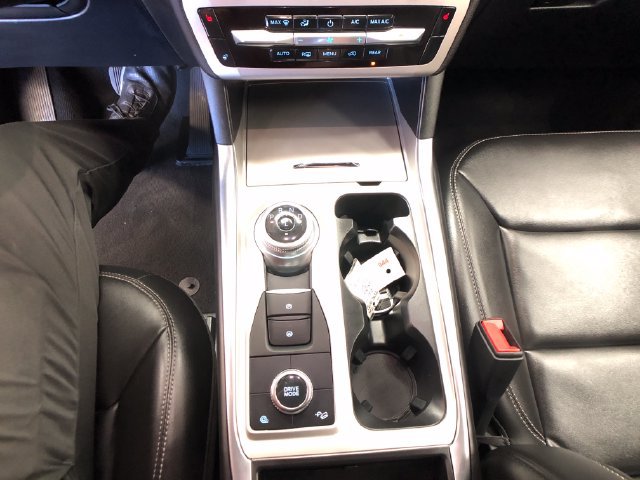Certified 2023 Ford Explorer XLT w/ Equipment Group 202A AWD/4WD image 19