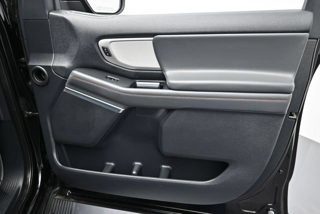 Certified 2025 Ford Expedition Active AWD/4WD image 36