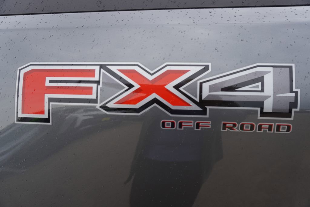 Certified 2024 Ford Maverick Lariat w/ FX4 Off-Road Package AWD/4WD image 32