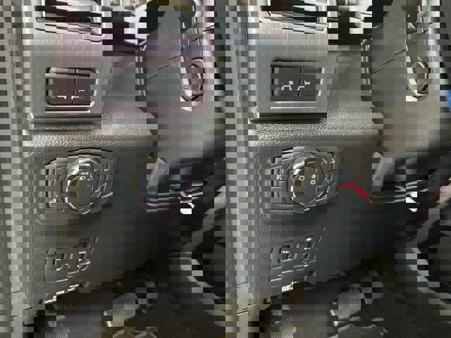 Certified 2020 Ford F350 Limited w/ FX4 Off-Road Package image 20