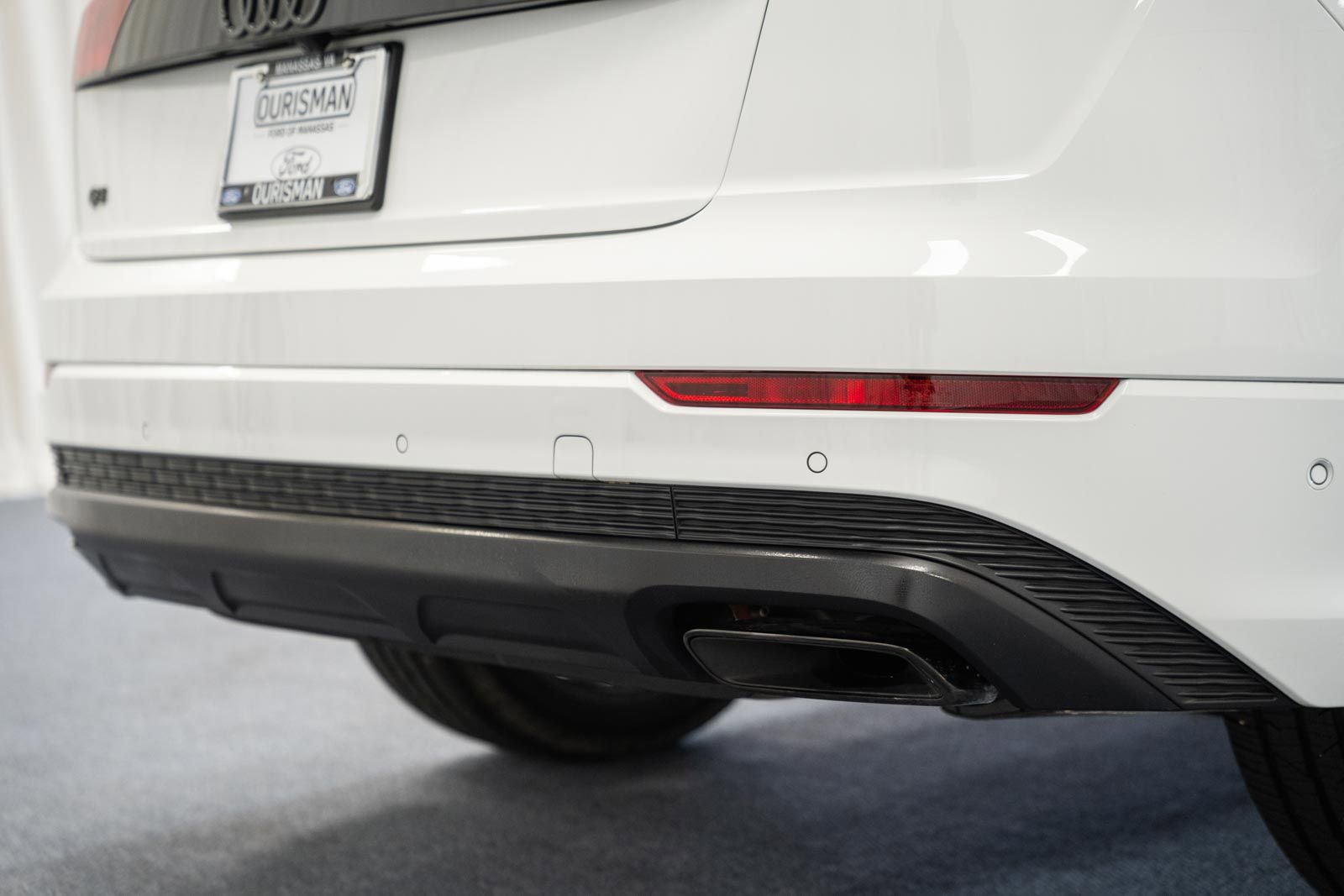 Used 2025 Audi Q8 Premium Plus AWD/4WD image 9