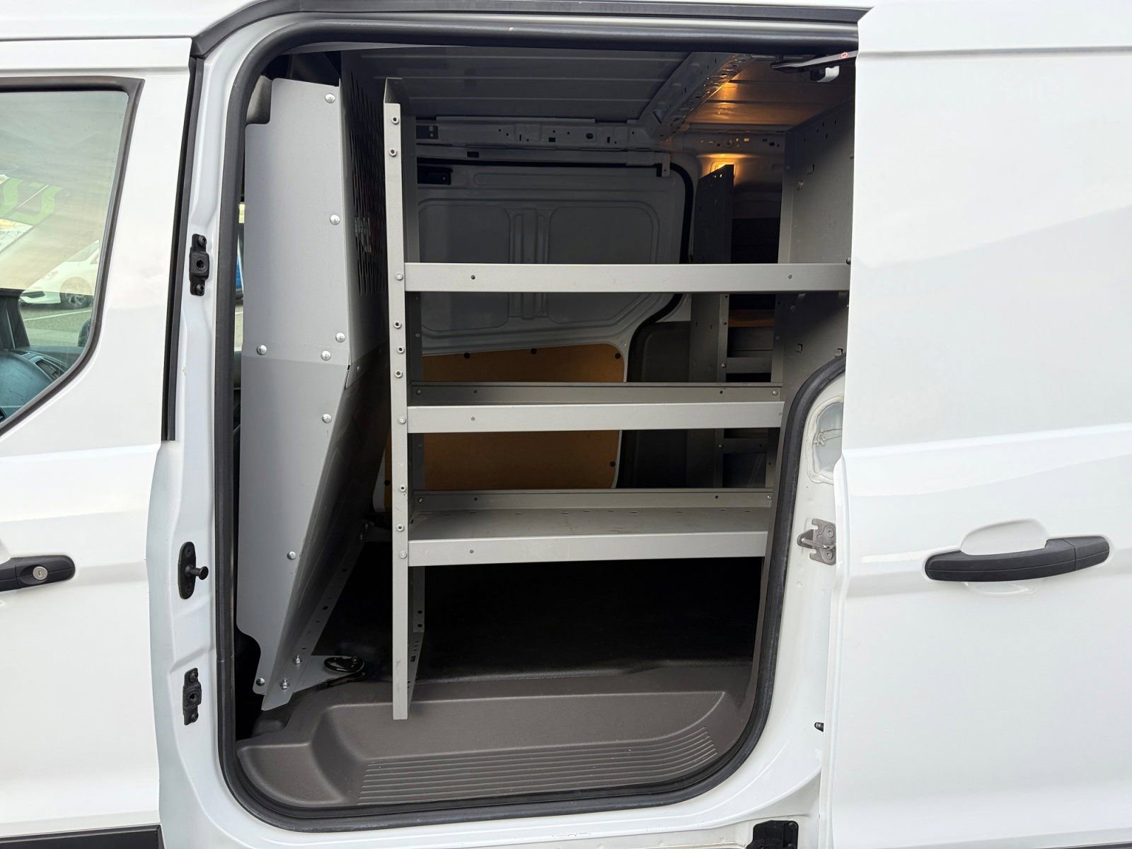 Certified 2022 Ford Transit Connect XL image 25