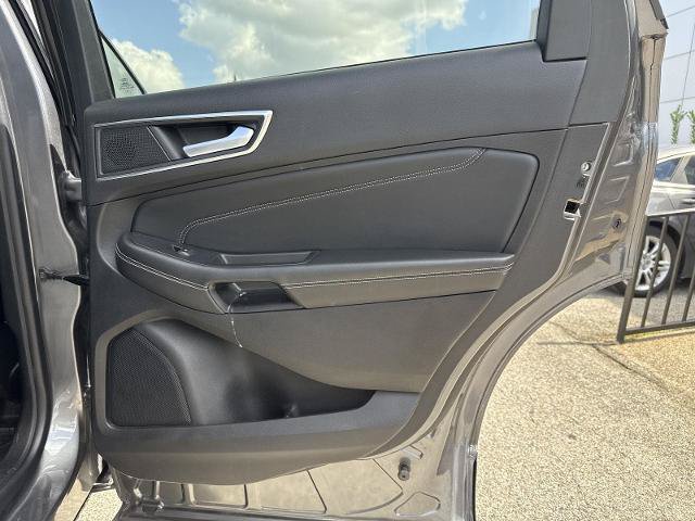 Certified 2024 Ford Edge Titanium AWD/4WD image 22
