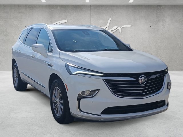 Used 2024 Buick Enclave Premium FWD image 2