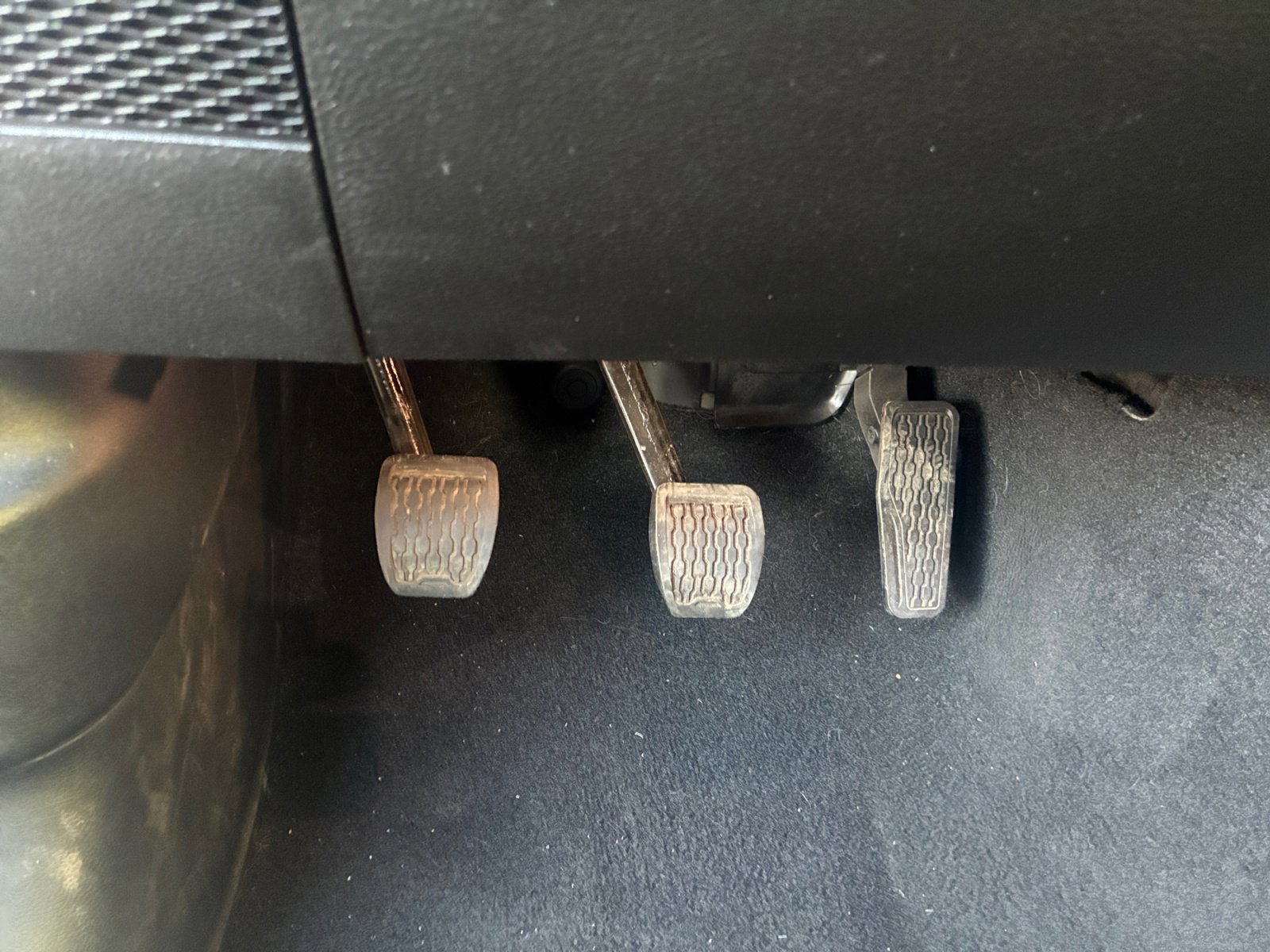 Used 2021 Jeep Wrangler Unlimited Sahara w/ Safety Group image 34