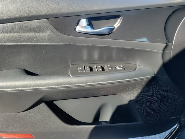 Used 2024 Kia Forte GT-Line w/ GT-Line Premium Package image 22