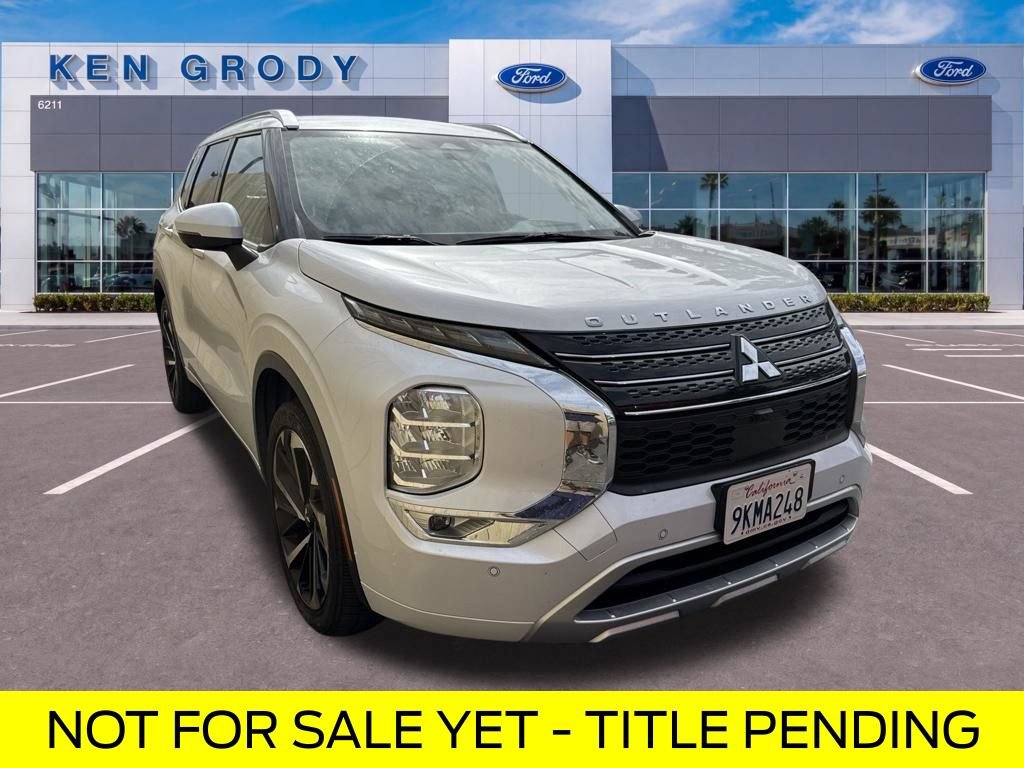 Used 2024 Mitsubishi Outlander SEL