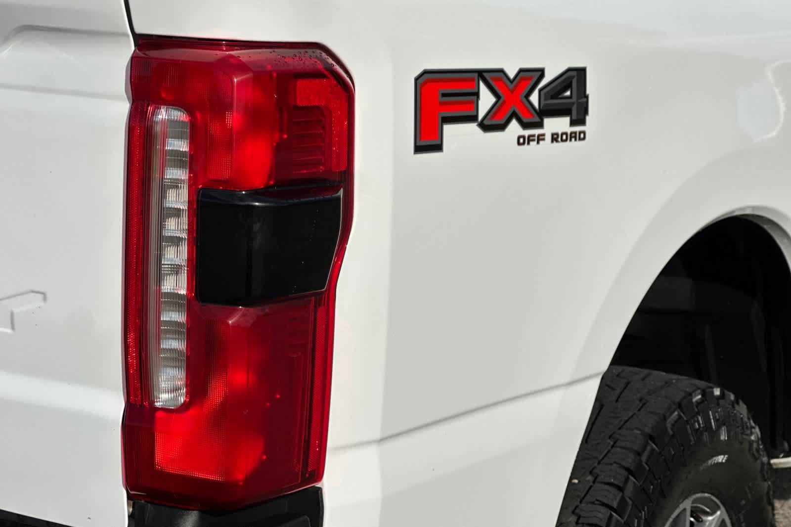Certified 2024 Ford F350 Lariat AWD/4WD image 27