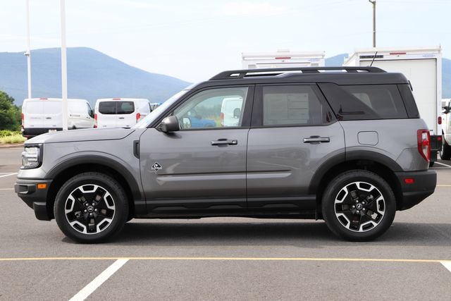 Certified 2022 Ford Bronco Sport Outer Banks w/ Tech Package AWD/4WD image 4