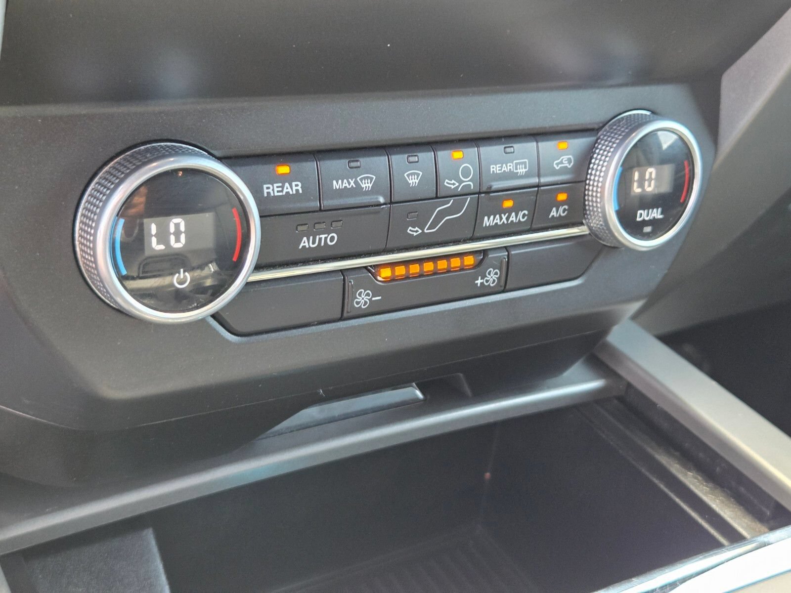 Certified 2021 Ford Expedition Max XLT RWD image 23