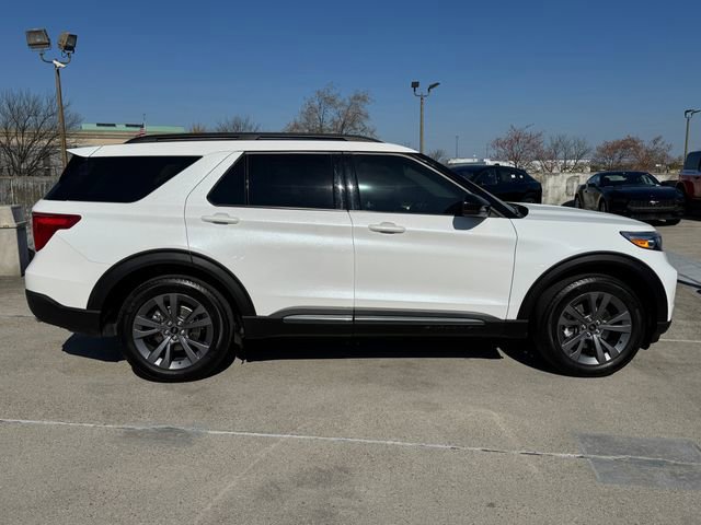 Certified 2023 Ford Explorer XLT w/ Equipment Group 202A AWD/4WD image 6