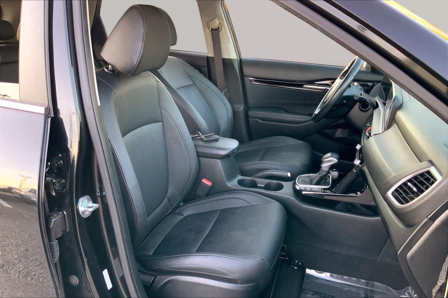 Used 2024 Kia Seltos EX FWD image 9