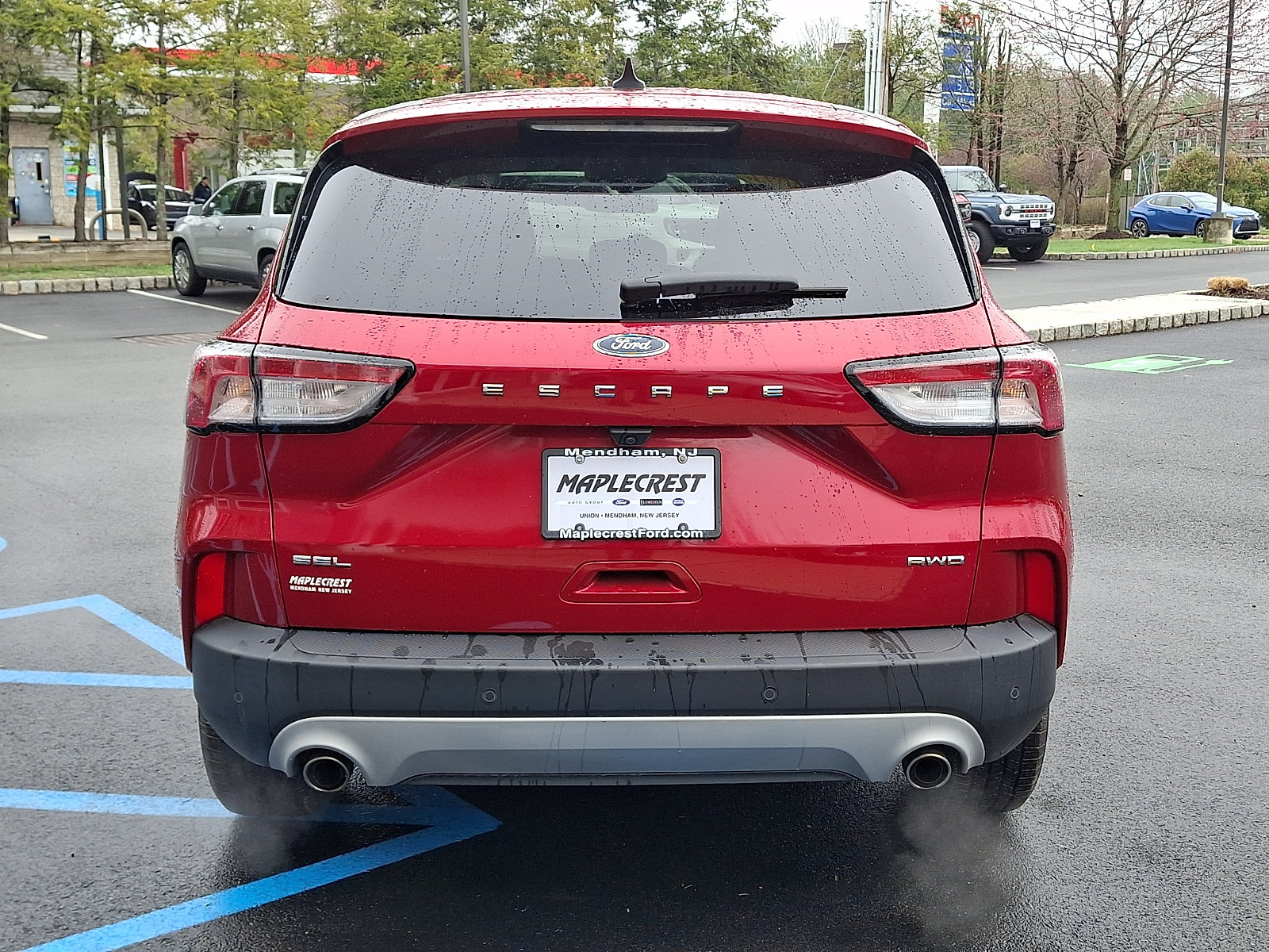 Certified 2022 Ford Escape SEL w/ Technology Package AWD/4WD image 5