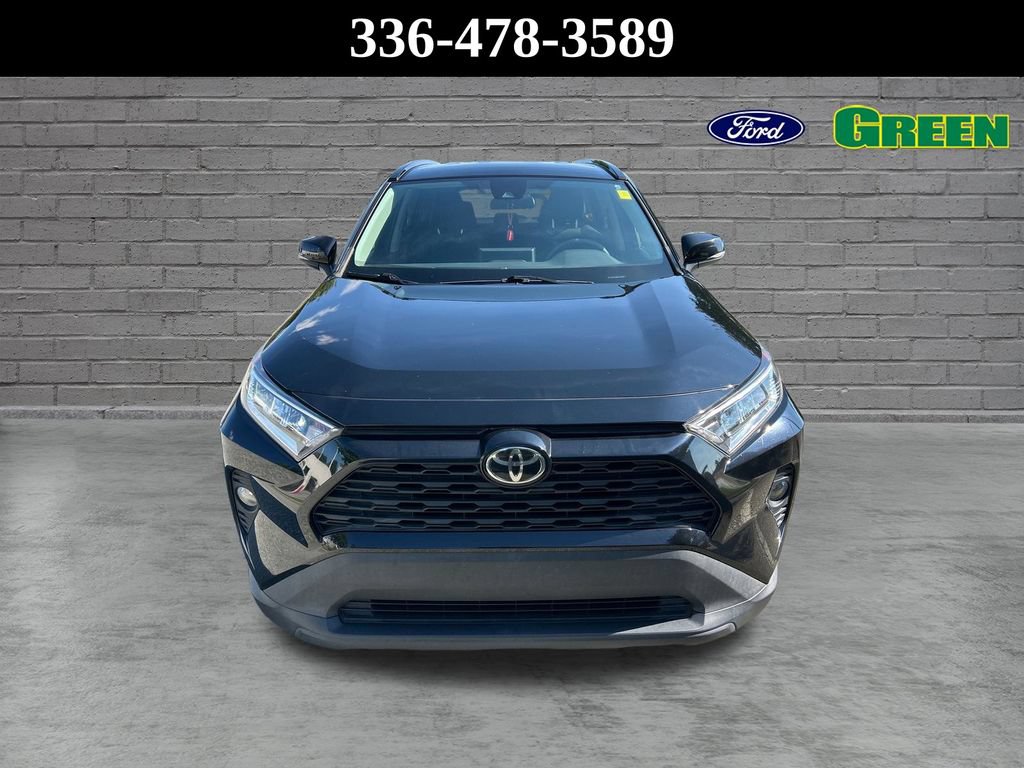 Used 2021 Toyota RAV4 XLE FWD image 9