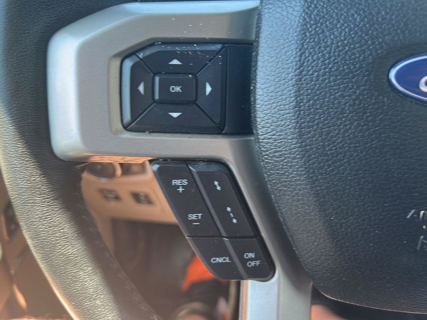 Certified 2018 Ford F150 Lariat w/ Equipment Group 502A Luxury AWD/4WD image 18
