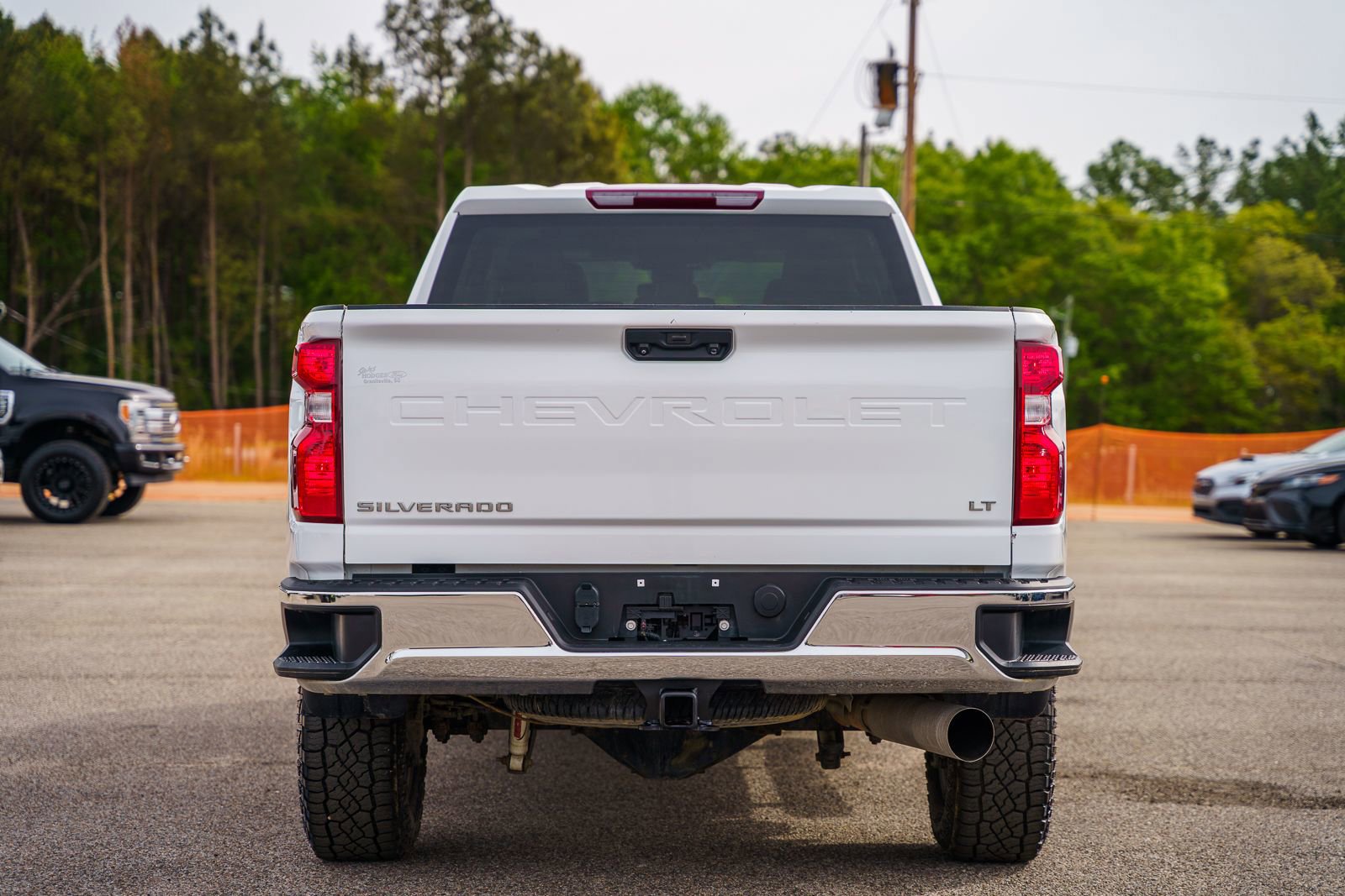 Used 2024 Chevrolet Silverado 2500 LT image 4