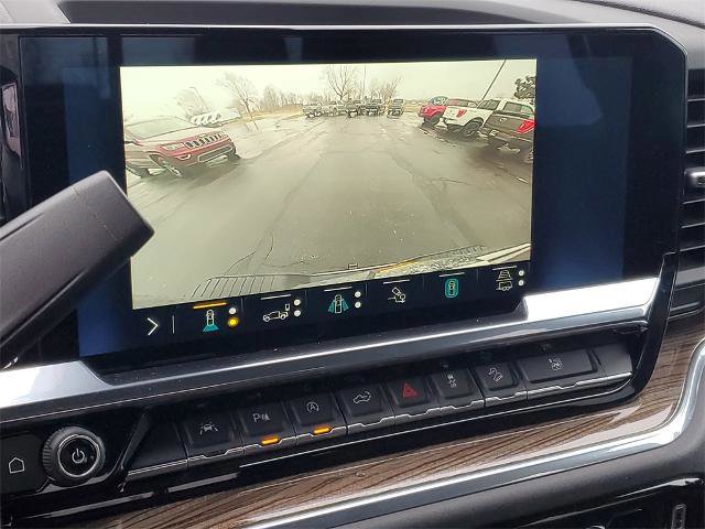 Used 2023 Chevrolet Silverado 1500 LT image 16