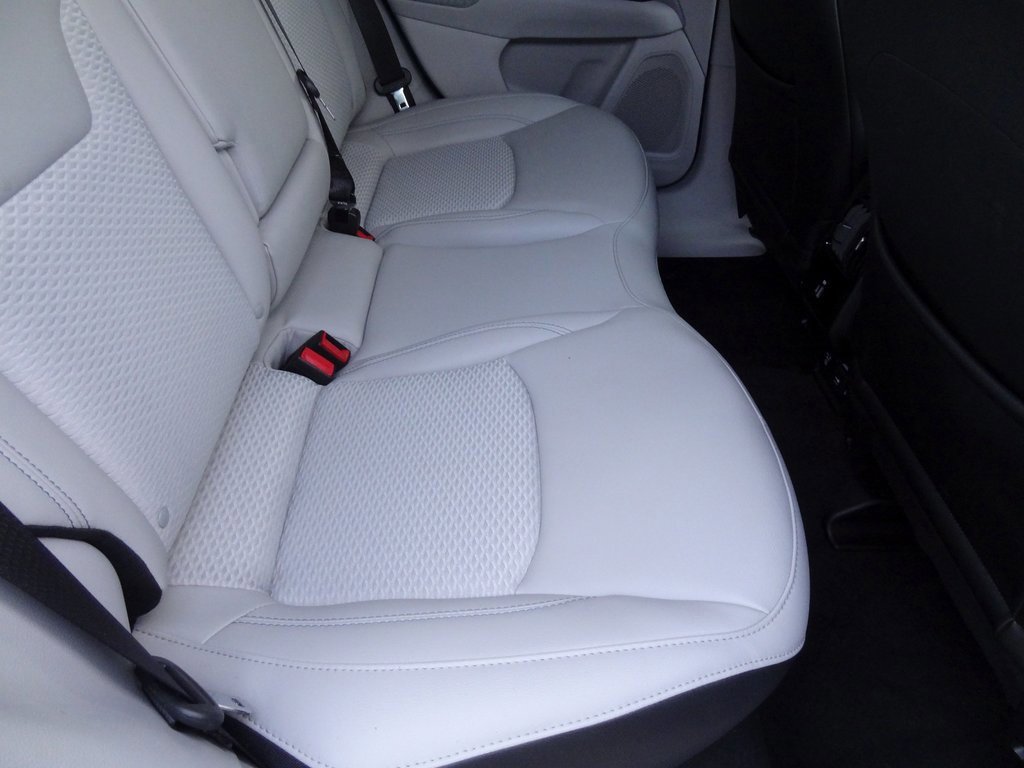 Used 2022 Jeep Compass Latitude w/ Convenience Group image 14