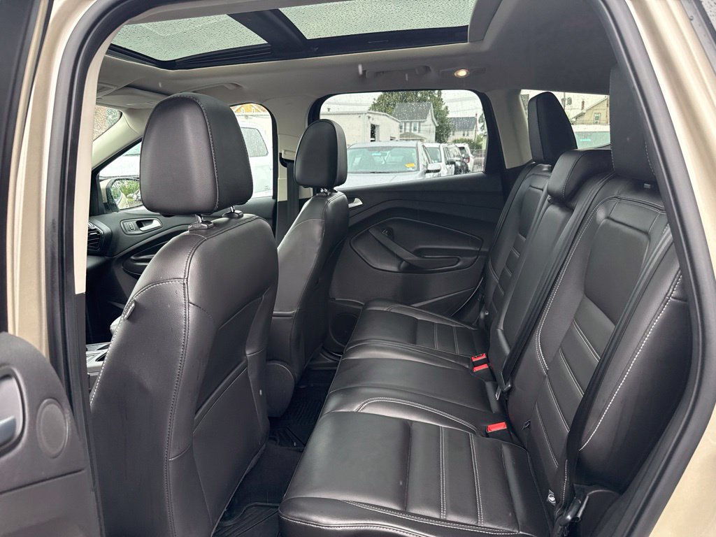 Certified 2017 Ford Escape Titanium AWD/4WD image 16