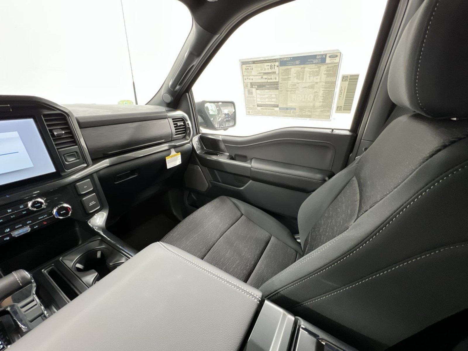 Certified 2022 Ford F150 XLT w/ Equipment Group 302A High AWD/4WD image 15